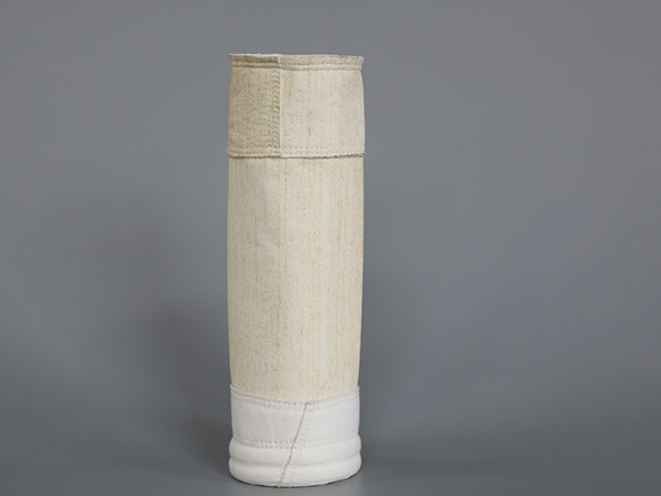 覆膜針刺氈除塵布袋的技術(shù)參數(shù)，長(zhǎng)沙脈沖除塵器設(shè)備,覆膜滌綸針刺氈濾袋技術(shù)參數(shù)